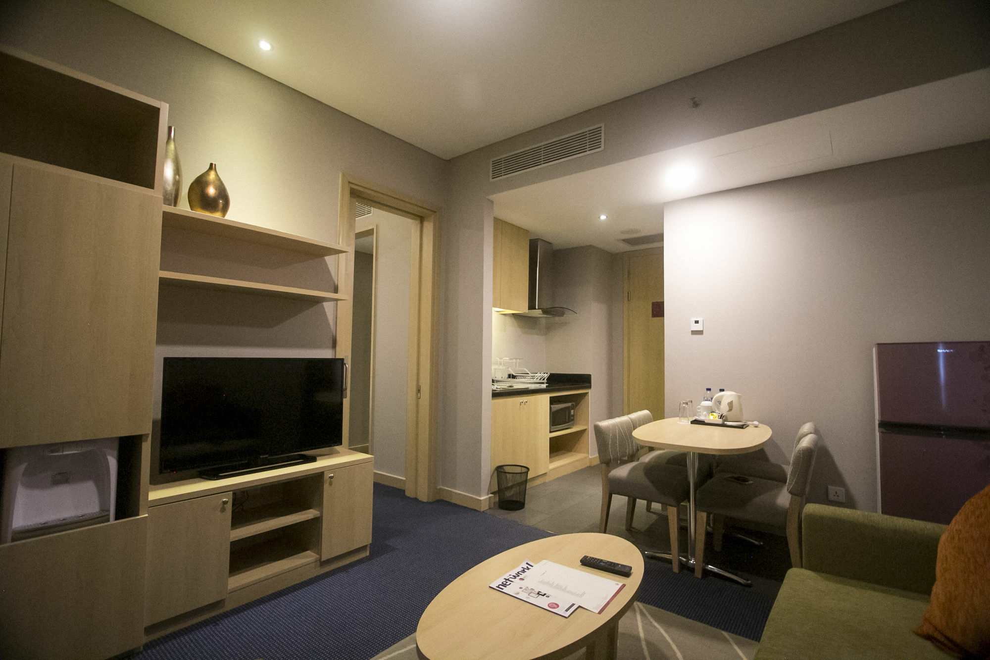 Gtv Hotel Cikarang Zewnętrze zdjęcie